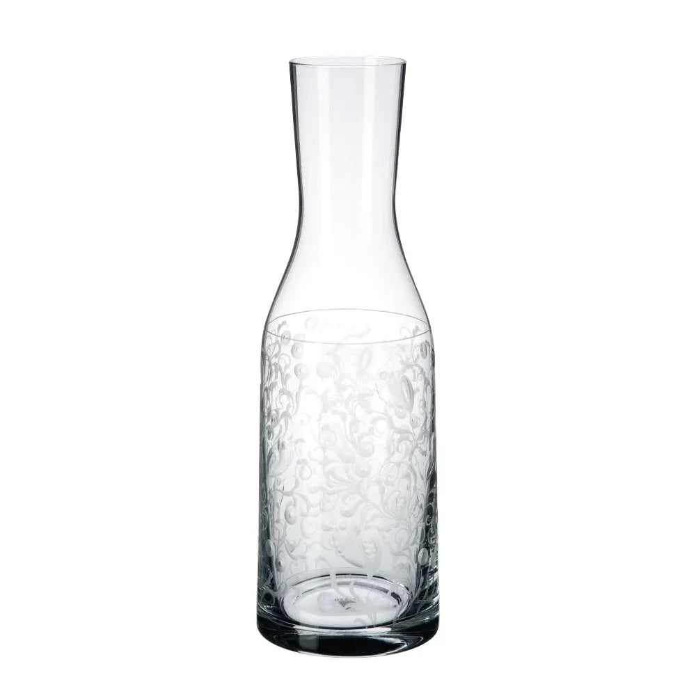 Wasserkaraffe mit auwändiger filigraner Gravur